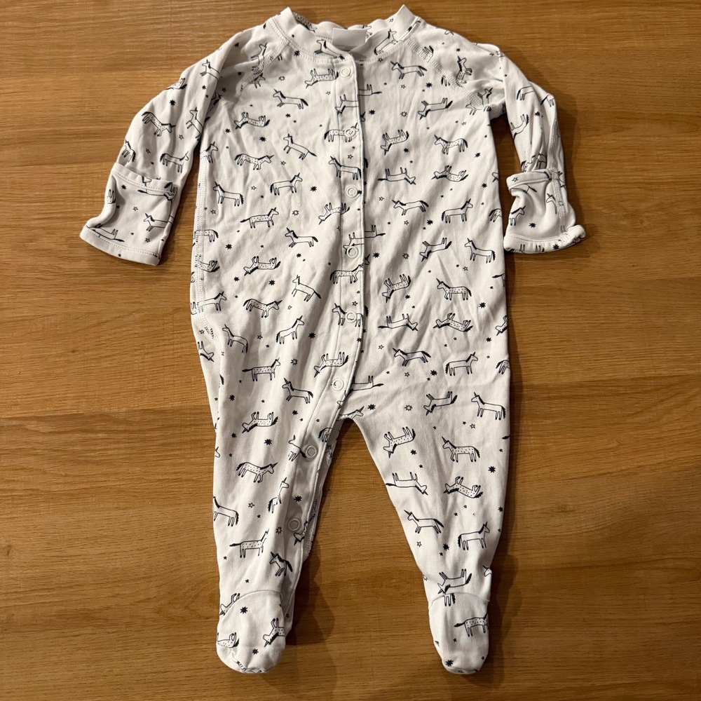 Hanna Andersson Baby 3-6M White Organic Pima Cotton Unicorn Footed Sleeper Snap